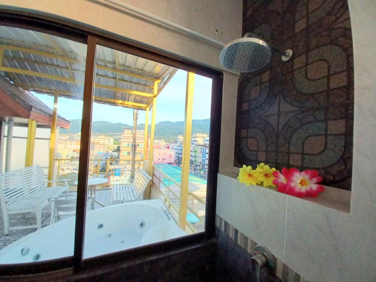 Happy Holidays Hotel Patong Exterior photo